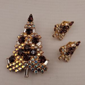 Vintage Eisenberg Ice Christmas Brooch Set